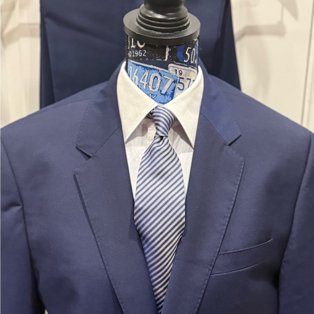 Hugo Boss Navy Blue Suit Reda Super 120s